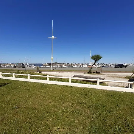 T2 Face Au Port De Plaisance Et Plage D'eyrac -terrasse -parking شقة *